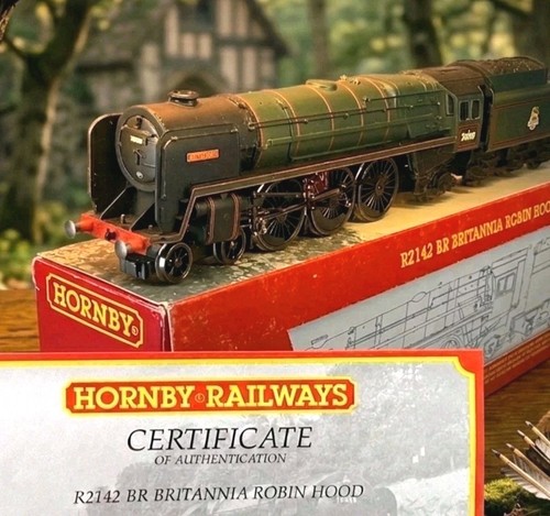 Boxed hornby r2142 robin hood - robin,