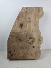 Pippy Elm burr live/ waney