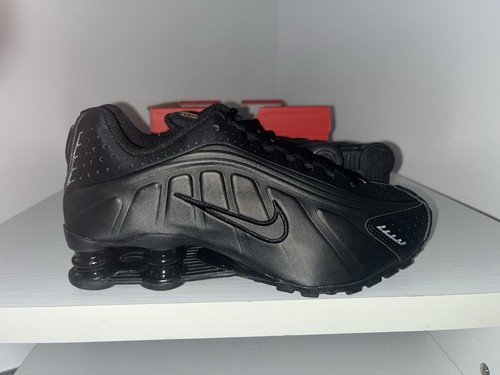 Nike shox size 5 - shox,