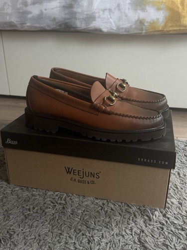 Weejuns bass co - &,