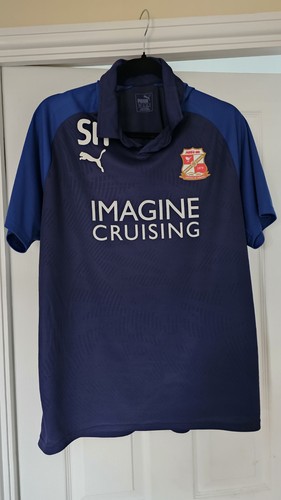 Swindon town top - town,