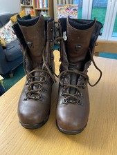 Lowa Elite Light Boot Size 8
