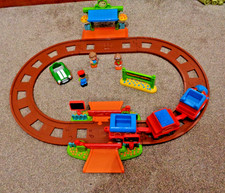 ELC Happyland  Magic Motion Train Set with Sounds + Figures good clean condition