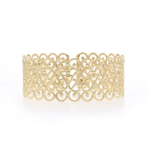 Yellow gold scrolling gate - scrolling,
