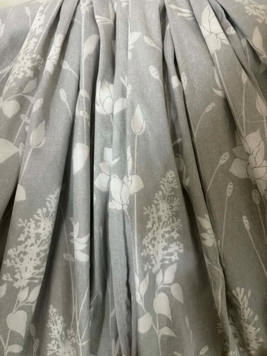 Lovely laura ashley - laura,