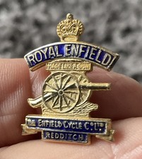 VINTAGE ROYAL ENFIELD (MADE LIKE A GUN) ENAMEL LAPEL PIN BADGE (NAVY BLUE)