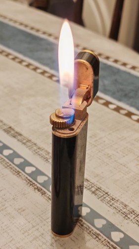 Cartier lighter black - lighter,