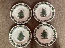 SPODE CHRISTMAS DINNER PLATES