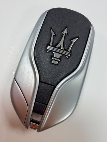 Maserati smart key fob - , 4
