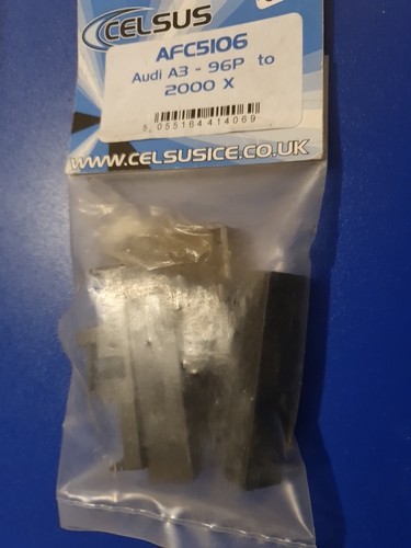 Audi 2000 single din - single,