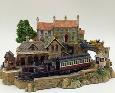 N Scale Gauge Locomotive Train Diorama Model Railway Full Layout Scenery Painted