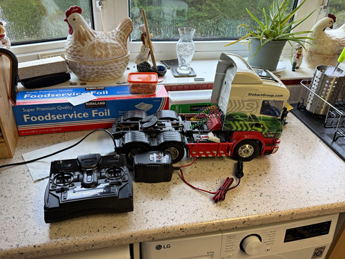 Tamiya carson scania highline - tamiya,