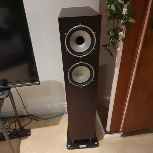 Boxed tannoy revolution 6f - xt,
