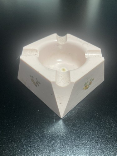 Vintage bakelite art - bakelite, deco