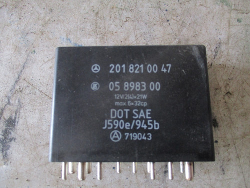 Mercedes w126 hazard relay - w126,