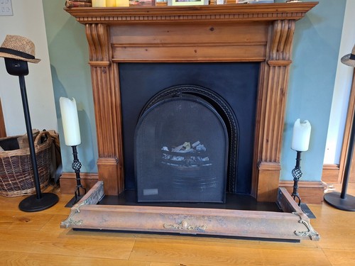 Vintage fireplace fender - fireplace,