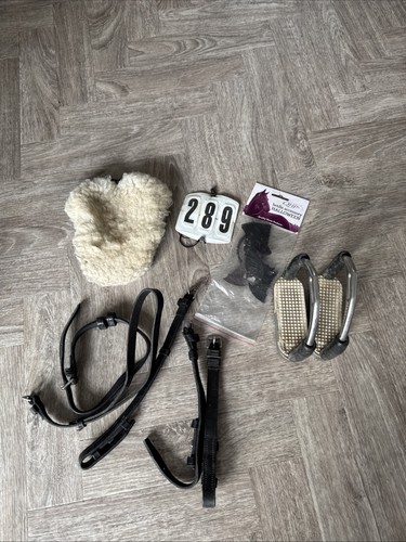 Equestrian joblot - equestrian,