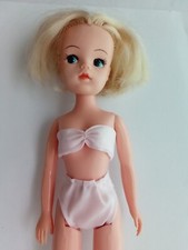 Clothes and accessories fits