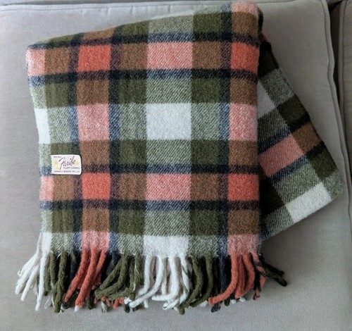 Vintage faribo fluff loomed - vintage,
