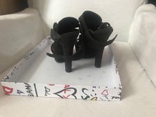 Gorgeous, Dolce&Gabbana grey suede shoes / sandals size38 high heel , platform