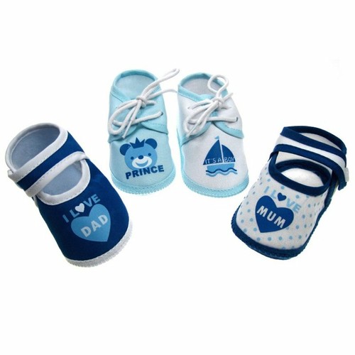 Newborn baby boy - baby, crib