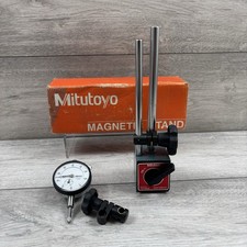 MITUTOYO MAGNETIC BASE 7011 S -10 WITH MITUTOYO JAPAN DIAL INDICATOR 2414F-10