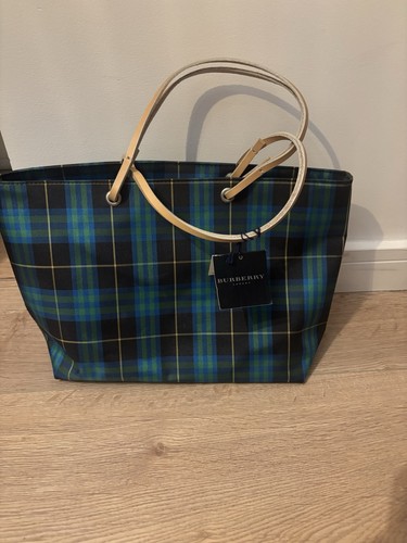 Burberry small nova check - small,