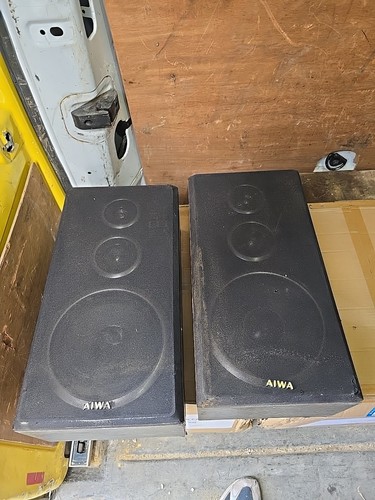 Aiwa speakers pair used - aiwa,