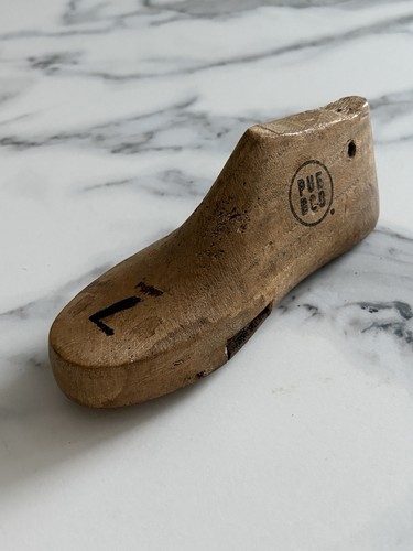 Vintage cobbler wooden - vintage,