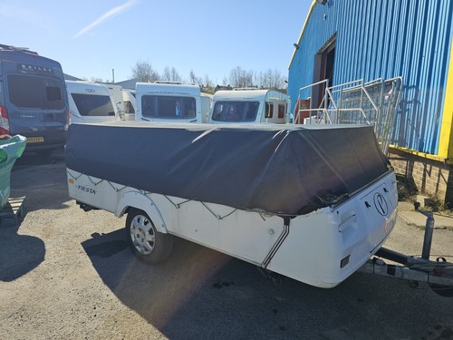 Penine fiesta trailer - penine, tent