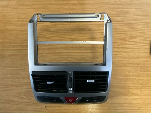 Peugeot 307 dashboard - peugeot, sw