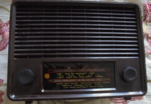 Pye valve radio model p43u - pye,