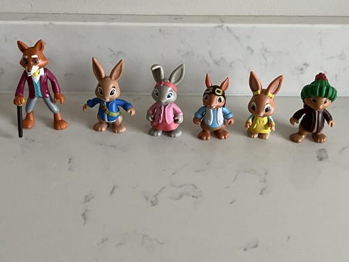 Peter rabbit posable figures - rabbit,