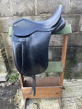 Gfs Field house 17 1/2” Medium Black Dressage Saddle