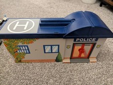 Playmobil Carry Along Police Station Playset 5299, spares
