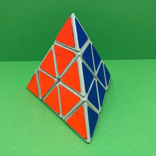 Vintage rubiks pyramid pyramix - rubiks,