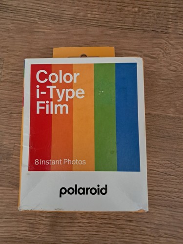 Polaroid type film 8 - -, shot