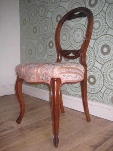 Delightful solid mahogany - solid,