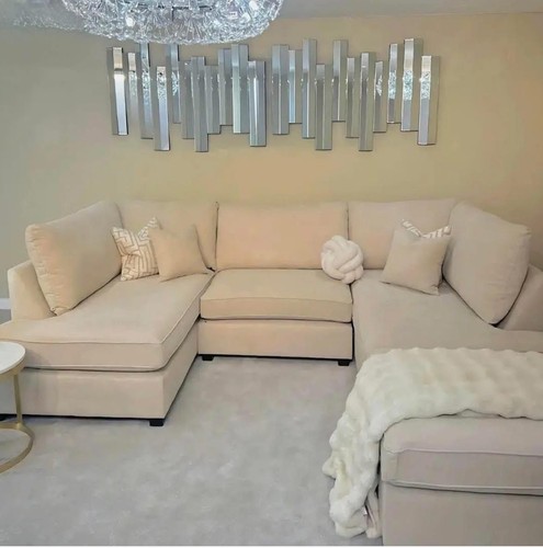 Shaped sofa with corner - corner,