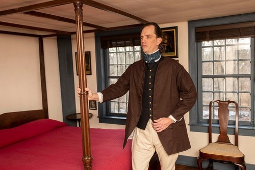 Mens colonial brown - frock, coat