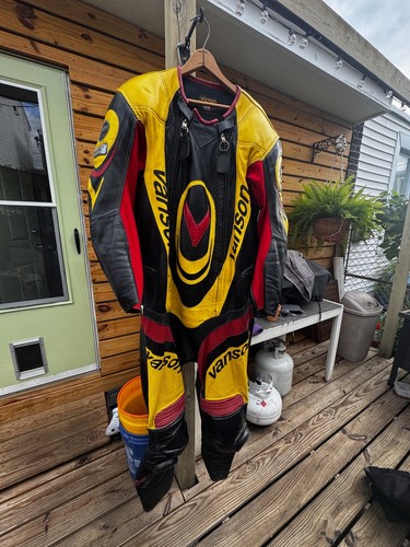 Vanson troylee design piece - design, 1