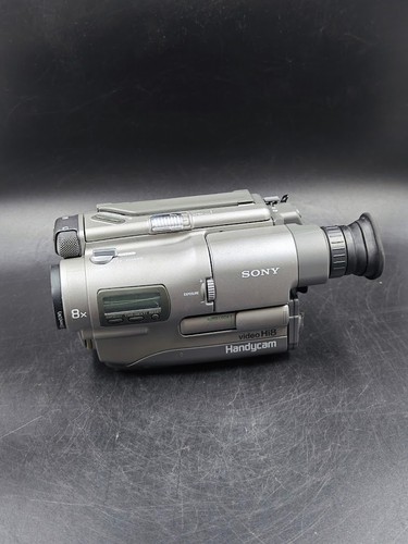 Vintage sony ccd tr8e video - sony, ccd-tr8e