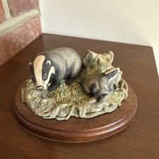 Border Fine Arts, Badgers, RW3