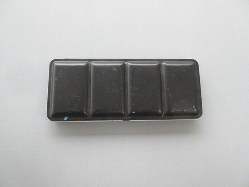 Vintage artists small black