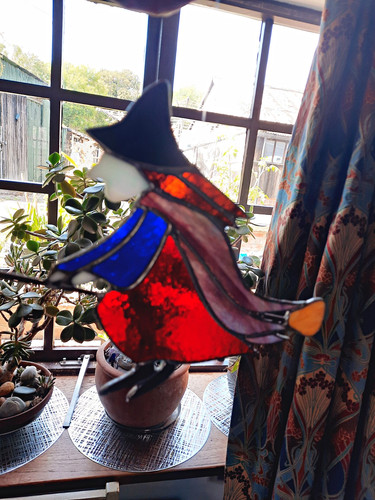 Unmarked stained glass witch - stained,