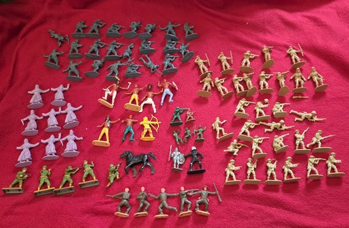Various vintage plastic - various,