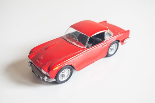 Airfix triumph tr4a built - airfix,