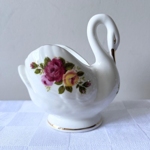 Cottage rose swan - swan, fine