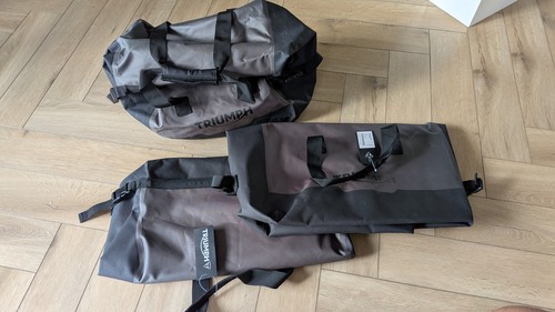 Triumph pannier and top - and,