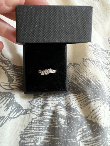 Samuel 9ct white gold - white,